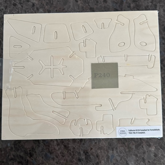 Robotime Wooden Model Kit - Sea Turtle - Picture 2 of 2